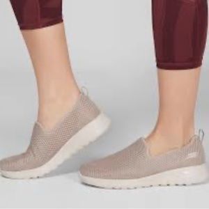 Skechers GoWalk Joy Slip Ons, Taupe, Size 8